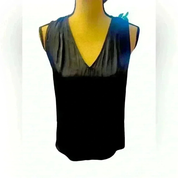 Banana Republic Tops - Banana Republic Blouse Tank NWT
